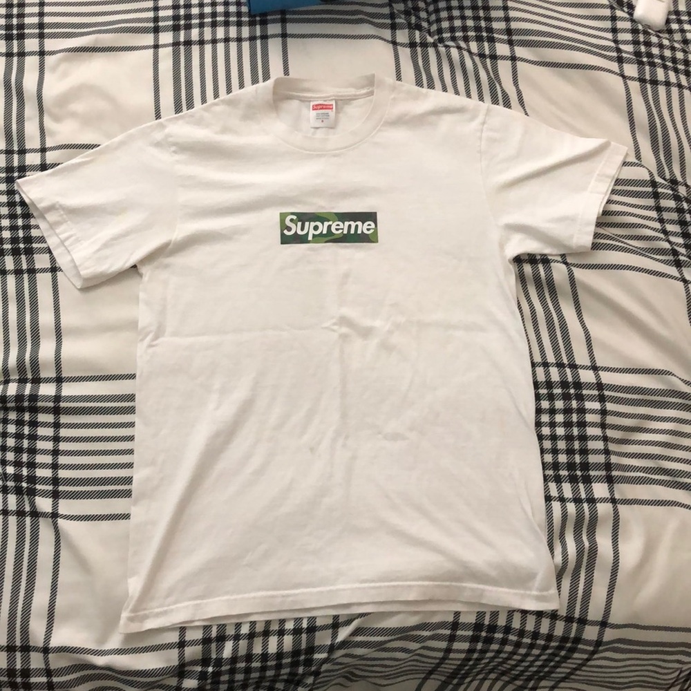 Supreme Camo box logo t shirt men’s small authentic 2023